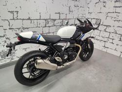 2026 Triumph Thruxton 400 Thruxton White