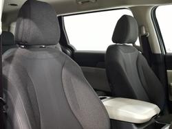 2023 Kia Carnival S