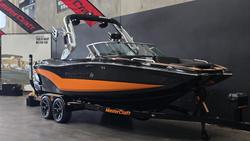2019 MasterCraft XT22