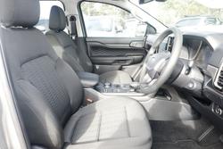 2025 Ford Everest Ambiente