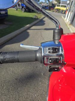 2021 Vespa Primavera 150 Red Primavera Red