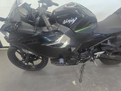 2019 Kawasaki NINJA 400 Black