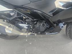 2019 Kawasaki NINJA 400 Black