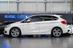 2015 BMW 2 Series 218d Sport Line