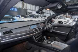 2012 BMW 5 Series 530d