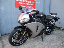 2008 Honda CBR1000RR (FIREBLADE) SILVER