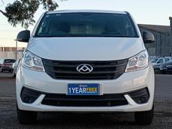 2022 LDV G10 +