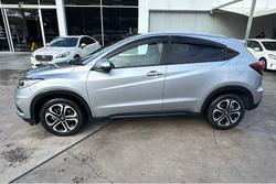 2019 Honda HR-V VTi-S