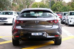2025 Mazda 3 G20 Touring