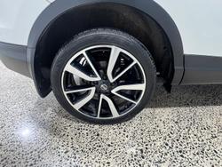 2016 Nissan QASHQAI Ti
