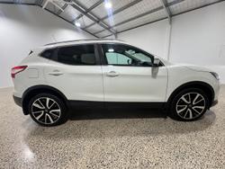 2016 Nissan QASHQAI Ti