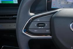 2023 LDV MIFA 9 Mode