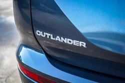 2024 Mitsubishi Outlander Exceed Tourer