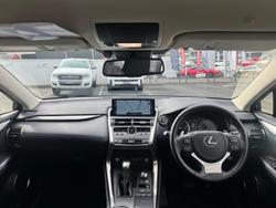 2021 Lexus NX 300 Luxury