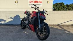 2023 DUCATI STREETFIGHTER V2 Red