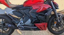 2023 DUCATI STREETFIGHTER V2 Red