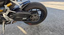 2023 DUCATI STREETFIGHTER V2 Red