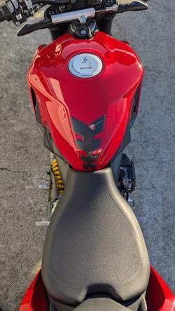 2023 DUCATI STREETFIGHTER V2 Red