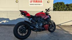 2023 DUCATI STREETFIGHTER V2 Red