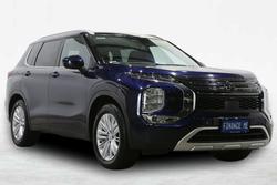 2022 Mitsubishi Outlander LS