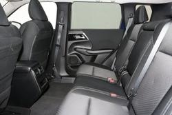 2022 Mitsubishi Outlander LS