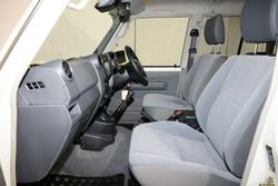 2025 Toyota Landcruiser GXL