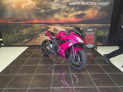 2017 Kawasaki NINJA 650L WHITE