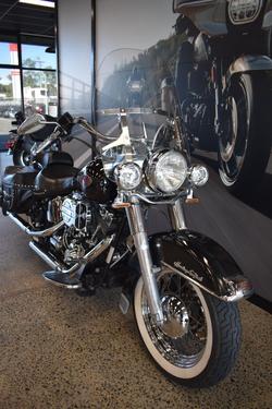 2001 HARLEY-DAVIDSON FLSTC HERITAGE SOFTAIL CLASSIC