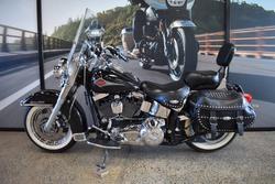 2001 HARLEY-DAVIDSON FLSTC HERITAGE SOFTAIL CLASSIC