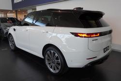 2025 Land Rover Range Rover Sport D300 Dynamic SE
