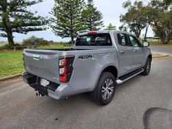 2025 Isuzu D-MAX LS-U+
