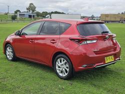 2016 Toyota Corolla Hybrid