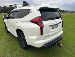 2022 Mitsubishi Pajero Sport GLS