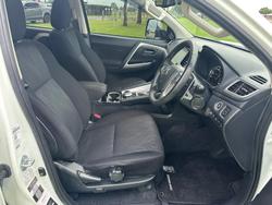 2022 Mitsubishi Pajero Sport GLS