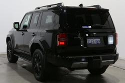 2024 Toyota Landcruiser Prado VX