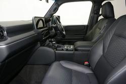 2024 Toyota Landcruiser Prado VX