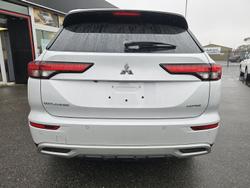 2023 Mitsubishi Outlander Aspire