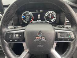 2023 Mitsubishi Outlander Exceed Tourer