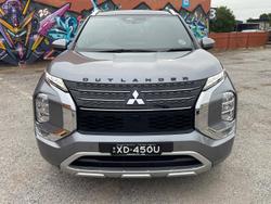 2023 Mitsubishi Outlander Exceed Tourer