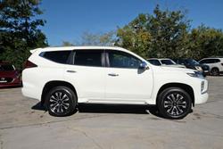 2021 Mitsubishi Pajero Sport GLS