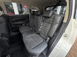 2020 Mitsubishi Outlander LS