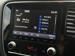 2020 Mitsubishi Outlander LS