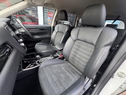2020 Mitsubishi Outlander LS