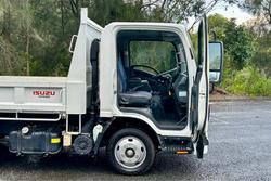 2023 Isuzu N Series NLR 45-150 Tipper