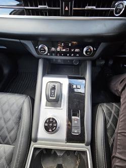 2024 Mitsubishi Outlander PHEV Exceed