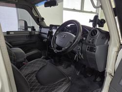 2018 Toyota Landcruiser GXL Troopcarrier
