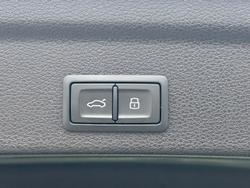 2024 Audi Q3 40 TFSI S line