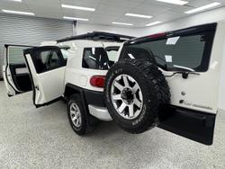 2016 Toyota FJ Cruiser GSJ15R MY14 4X4 Dual Range French Vanilla
