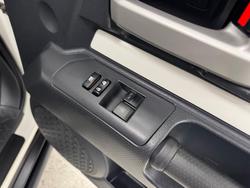 2016 Toyota FJ Cruiser GSJ15R MY14 4X4 Dual Range French Vanilla