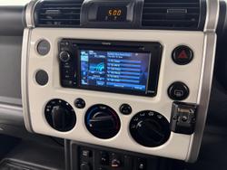 2016 Toyota FJ Cruiser GSJ15R MY14 4X4 Dual Range French Vanilla